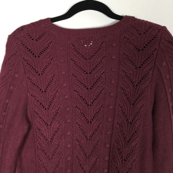 Burgundy round neck knitted sweater vertical patterns size Medium rolled cuffs - Picture 5 of 8
